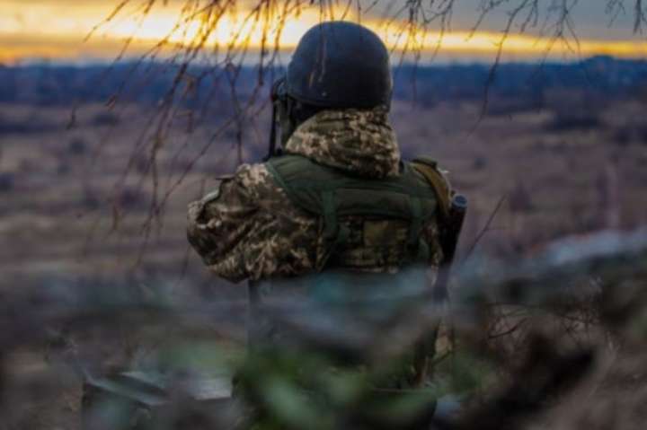 Бойовики на Донбасі обстріляли позиції українських військових