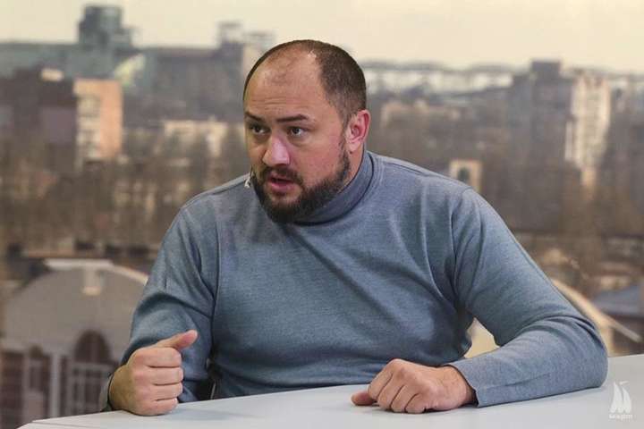 Миколаївський депутат розмістив у соцмережі новорічне привітання з Путіним