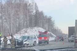 В Росії трапилося ДТП з автобусом дитячої хокейної команди. Одна людина загинула