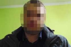  Столичні слідчі повідомили про підозру уродженцю Житомирщини, який виштовхнув із вікна товариша 