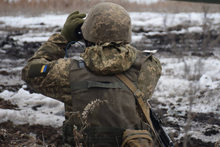 Окупанти на Донбасі тренуються воювати і дотримуються «тиші»
