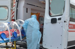 В Україні за минулу добу зафіксовано 6 911 нових випадків захворювання коронавіоусом