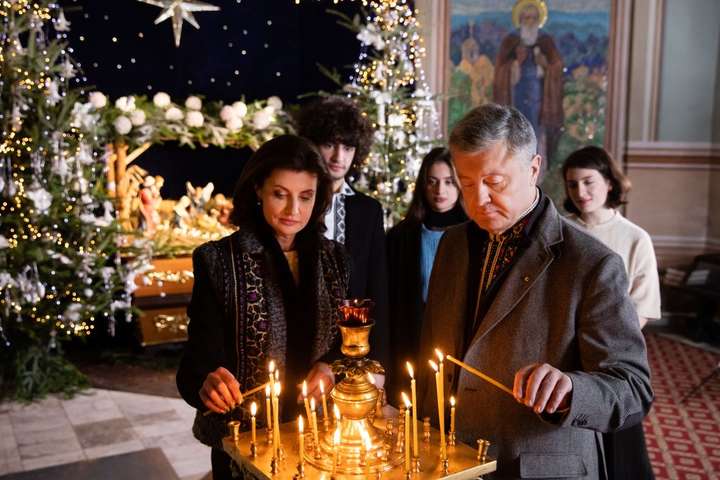 Нехай новонароджений Христос подасть щастя в кожен дім, а Україні – мир