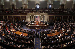 Обидві палати Конгресу розійшлися на дебати