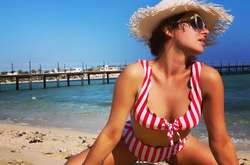 Египетские позы: 34-летняя Злата Огневич привлекает внимание фанатов пикантными фото