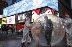  За даними експертів, американський варіант коронавірусу може бути на 50% більш заразним, ніж звичайний 