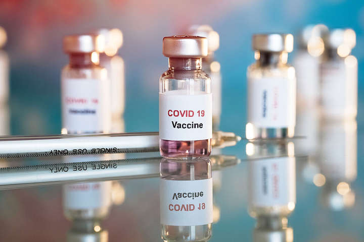 СБУ порушила справу через підпільну вакцинацію від коронавірусу