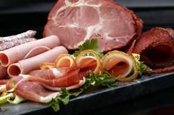   З 10 січня на столі наших предків з'являлися м'ясні страви      