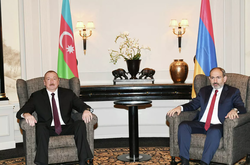 Кремль анонсував тристоронні переговори з Алієвим і Пашіняном