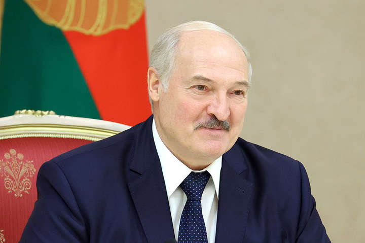 Лукашенко назвав умови відновлення діалогу з Зеленським