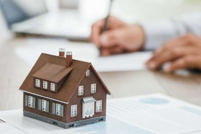 Минюст сообщил, сколько стоит зарегистрировать недвижимость в 2021 году