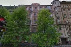 Фізособа шахрайським шляхом заволоділа приміщенням на вул. Богдана Хмельницького 