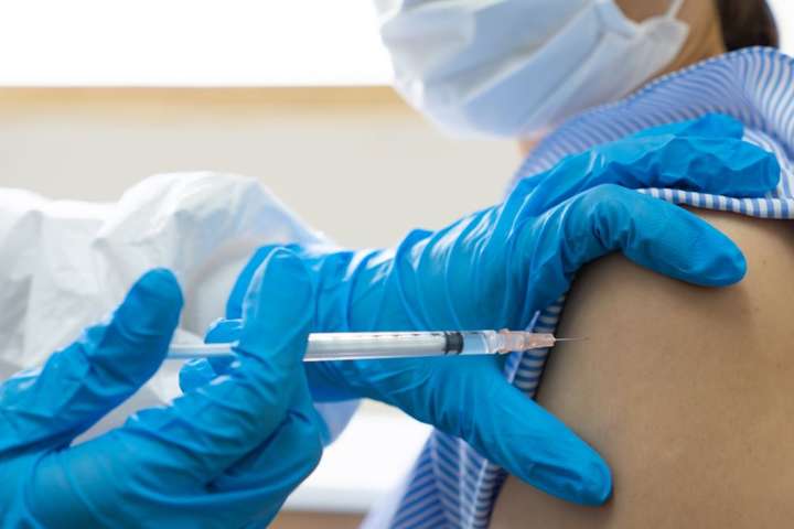 Туреччина почне масову Covid-вакцинацію з середини січня