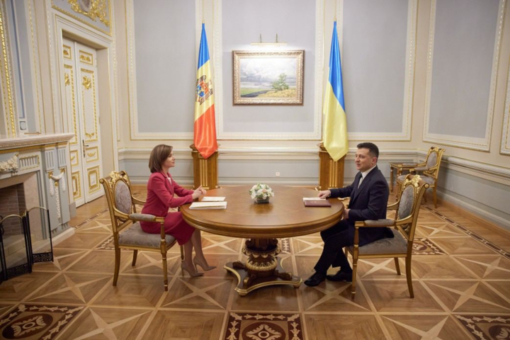 Украина и Молдова хотят построить скоростную магистраль и упростить пересечение границы