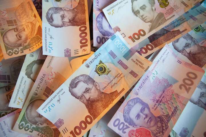 Мінфін продав облігацій внутрішньої державної позики майже на 9 млрд грн.