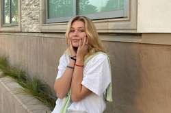  19-летняя Софья Киперман поделилась провокационными кадрами 
  