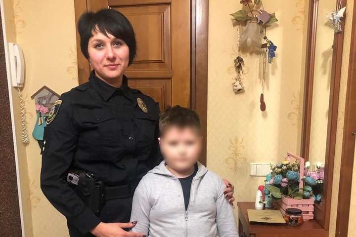 Поїхав до Києва поїсти смаколиків: поліція розшукала 8-річного мешканця Обухова