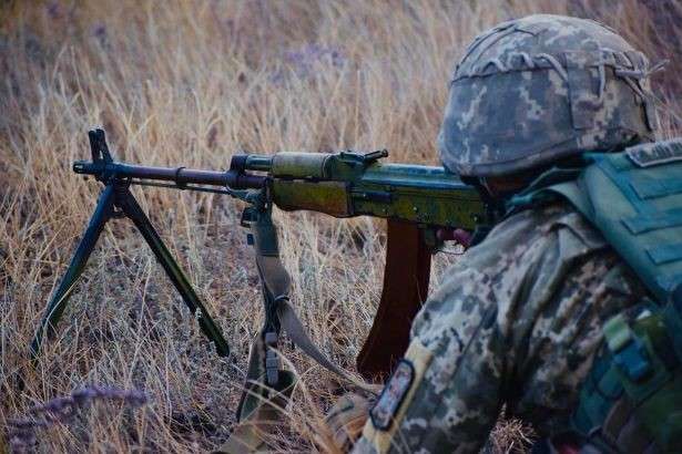 Доба на Донбасі: бойовики шість разів порушили перемир'я