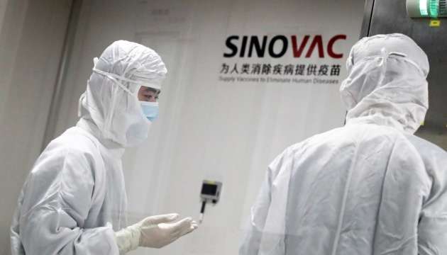 Почему я и моя семья не будем вакцинироваться китайской вакциной компании Sinovac Biotech 