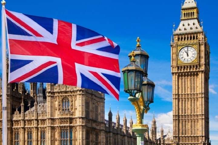 Україна розглядає можливість скасувати візи для британців ─ Кулеба
