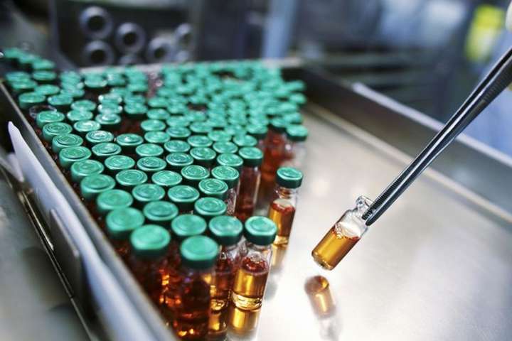 Pfizer і BioNTech знайшли спосіб скоротити затримки поставок вакцини