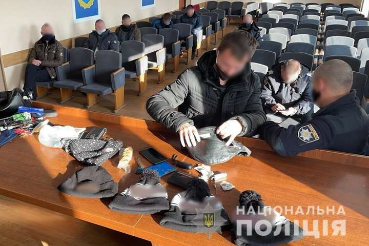 Вибори на Київщині: затримано учасників «каруселі» (фото)