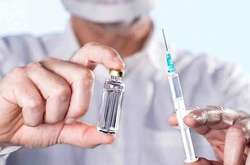 Близько 10 осіб потребували медичної допомоги протягом доби після щеплення вакциною Moderna з партії 041L20A