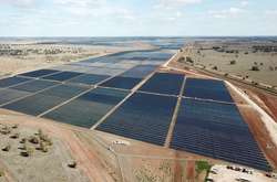  Фотоелектричні поля енергетичної французької компанії Neoen 
   
  