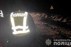 На Буковині водій збив на смерть жінку та втік: його розшукує поліція