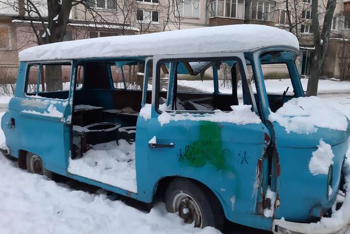 Трагедія в Києві: на смерть замерз двірник-індус (фото)
