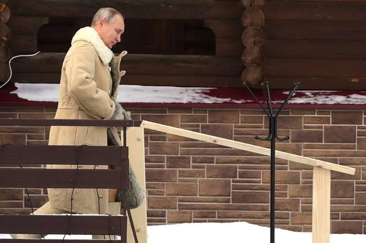 Путін влаштував шоу на Водохреще (відео)