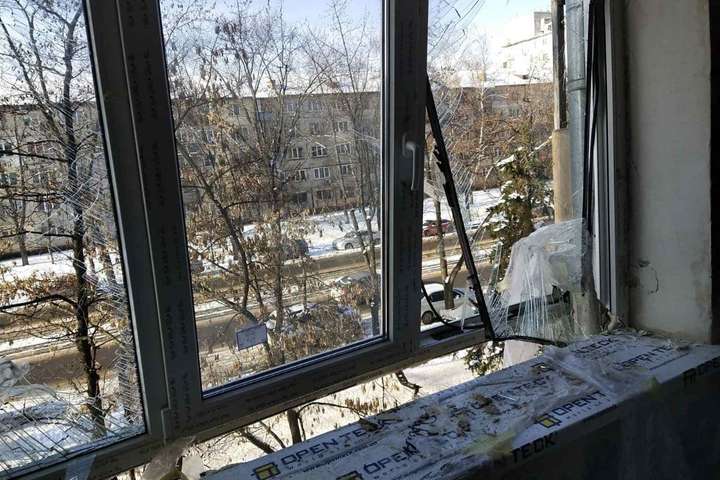 У багатоповерхівці в Києві стався вибух