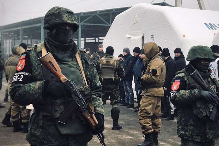 Бойовики передадуть Україні дев'ятьох полонених: названо дату і маршрут