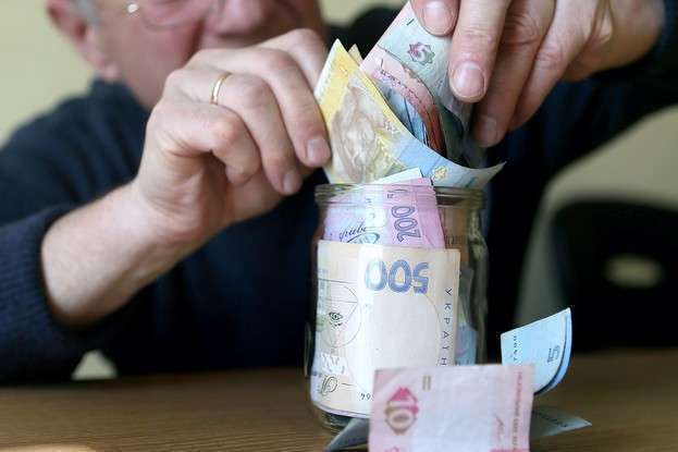 Украинцам будут платить по две пенсии: кто и сколько получит после новой реформы
