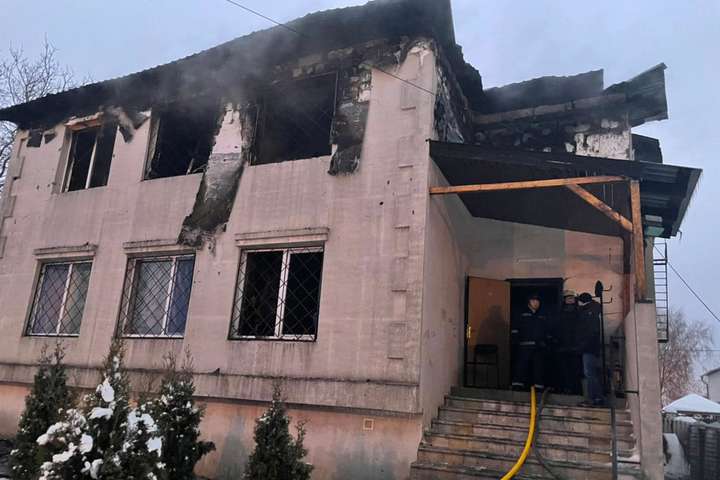 Прокуратура назвала попередню причину смертельної пожежі у Харкові 