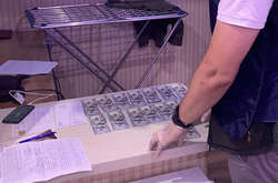 Заступник військового комісара вимагав від громадянина $2 тис. за сприяння у звільненні його від проходження строкової військової служби