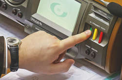 Рада приняла закон о референдуме: как голосовали фракции