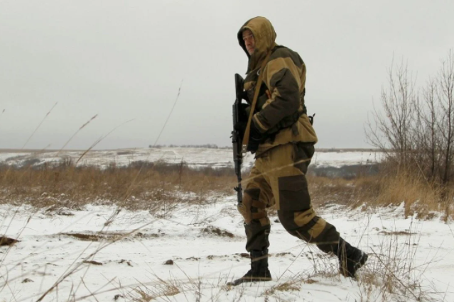 Бойовики на Донбасі обстріляли українських захисників біля Авдіївки та Мар'їнки