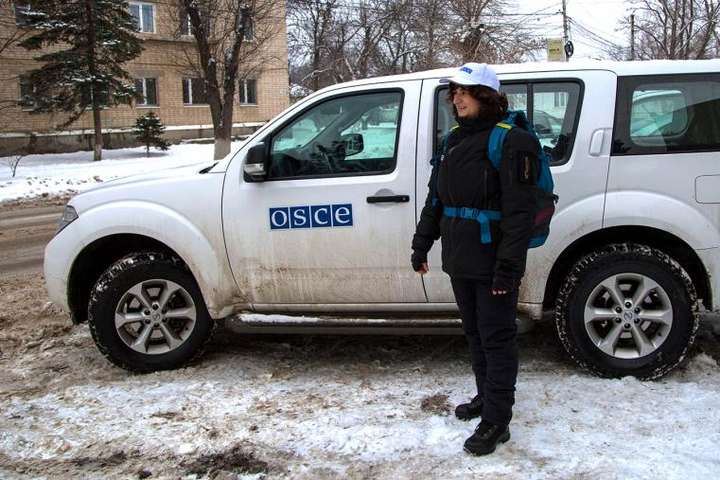 Місія ОБСЄ зафіксувала 118 порушень на Донбасі за добу