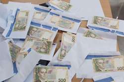 Згідно з домовленостями 500 грн виборець мав отримати до голосування і стільки ж після підтвердження про відданий голос