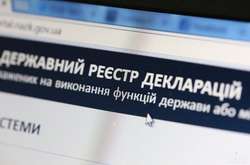 Зеленський вніс до парламенту законопроєкт про ув’язнення за брехню в деклараціях