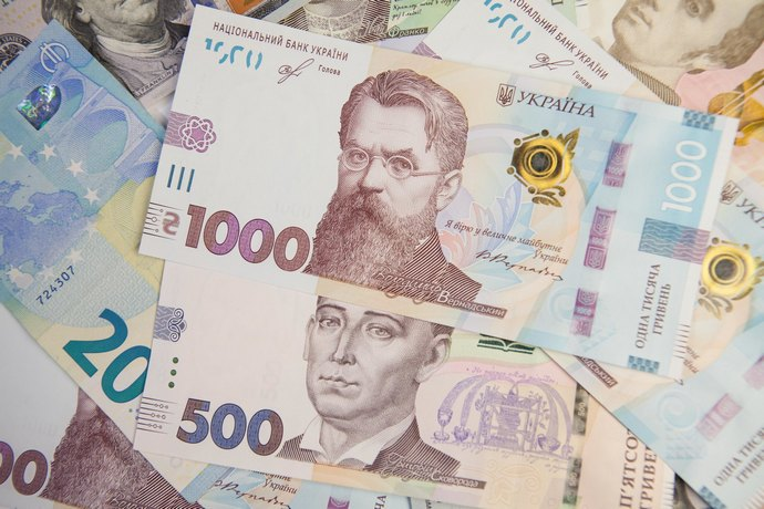 В Одесі чоловік привласнив майже 500 млн грн місцевої дорожньо-будівельної компанії