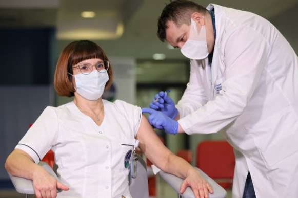 Польща вакцинувала від Covid-19 вже понад мільйон людей