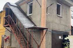 Пожежа сталась на другому поверсі гаража