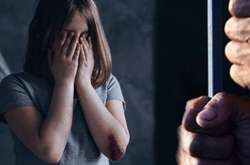 На Харківщині рецидивіст напав на 13-річну дівчину біля школи