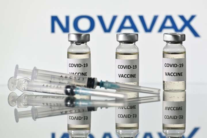 Novavax оголосила про готовність нової вакцини з ефективністю понад 89%