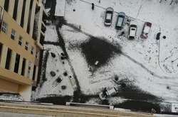 Хлопчик випав з вікна багатоповерхівки