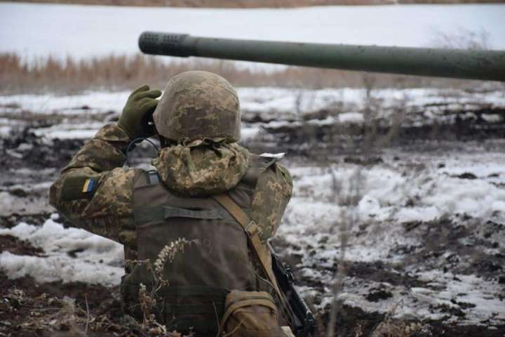 Доба на Донбасі: окупанти поранили двох українських військових