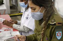 В Ізраїлі від коронавірусу вакцинувалась третина населення