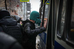 На мітингах опозиції в Росії затримано вже майже пʼять тисяч чоловік (фото)